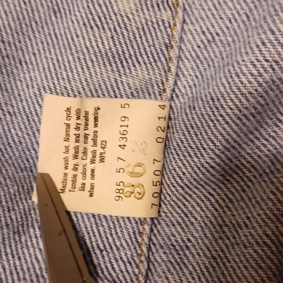 Vintage Levi Strauss & Co. Original Authentic Red Label Denim Blue Jean Jacket - Picture 14 of 16